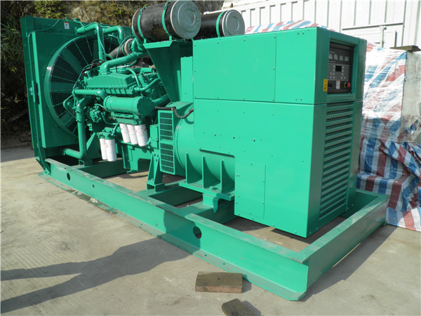 武进发电车出租-柴油发电机组在使用的过程中应该做好哪些防护工作
